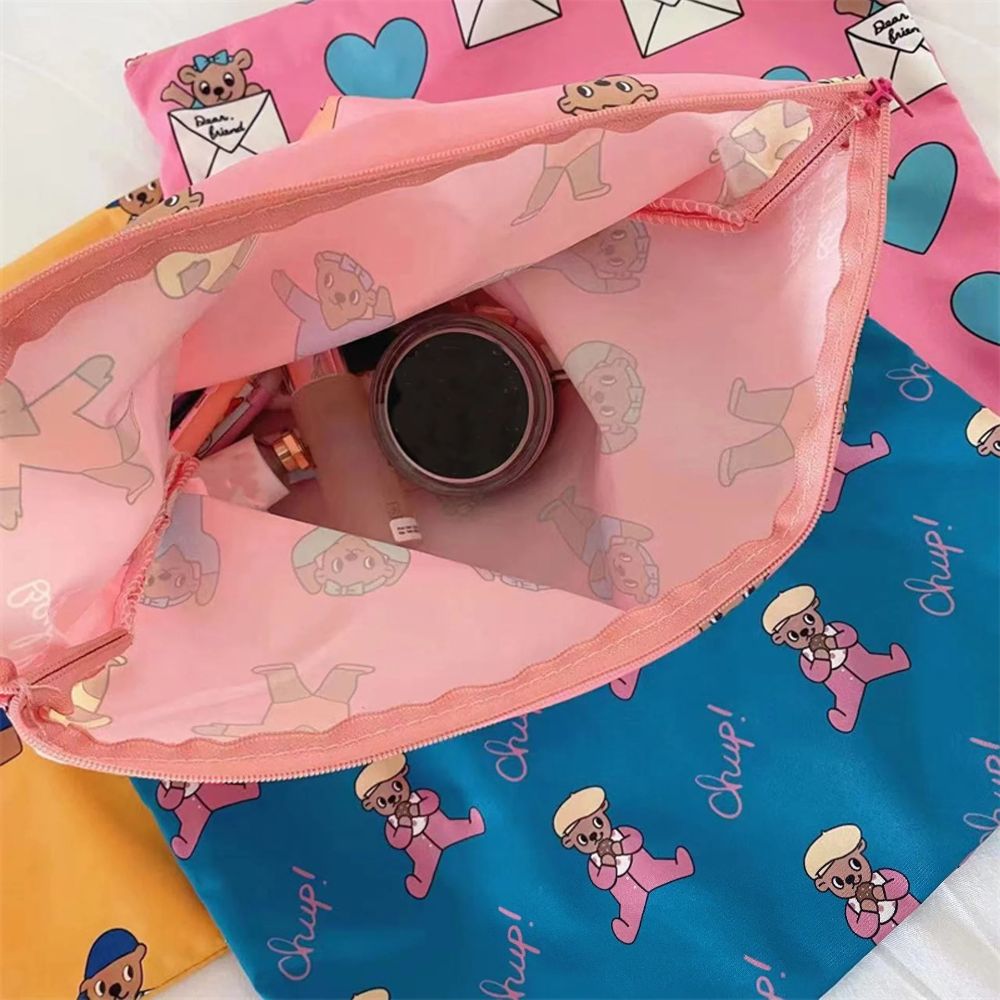 Tas Makeup Lucu Motif Beruang  - Stationery ulasan dan harga